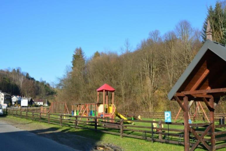 Pokoje Goscinne U Faronow Muszyna Bagian luar foto