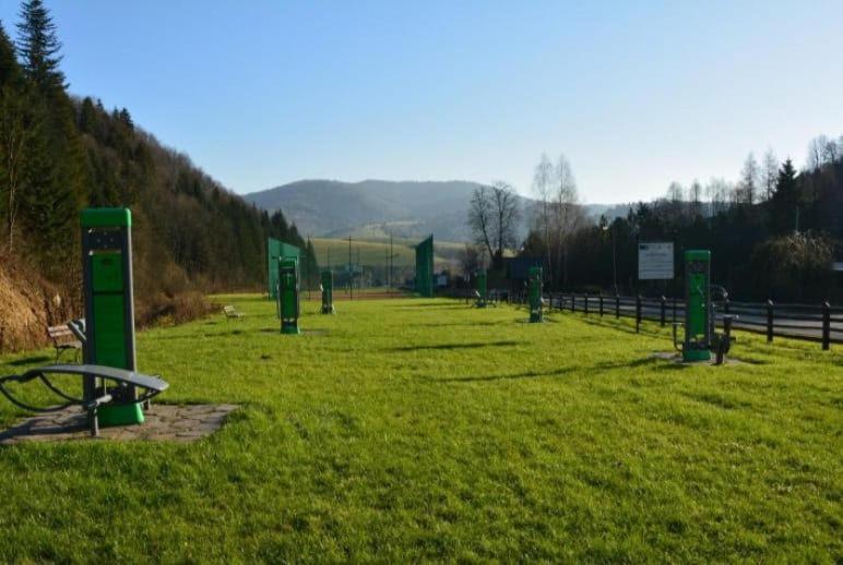 Pokoje Goscinne U Faronow Muszyna Bagian luar foto