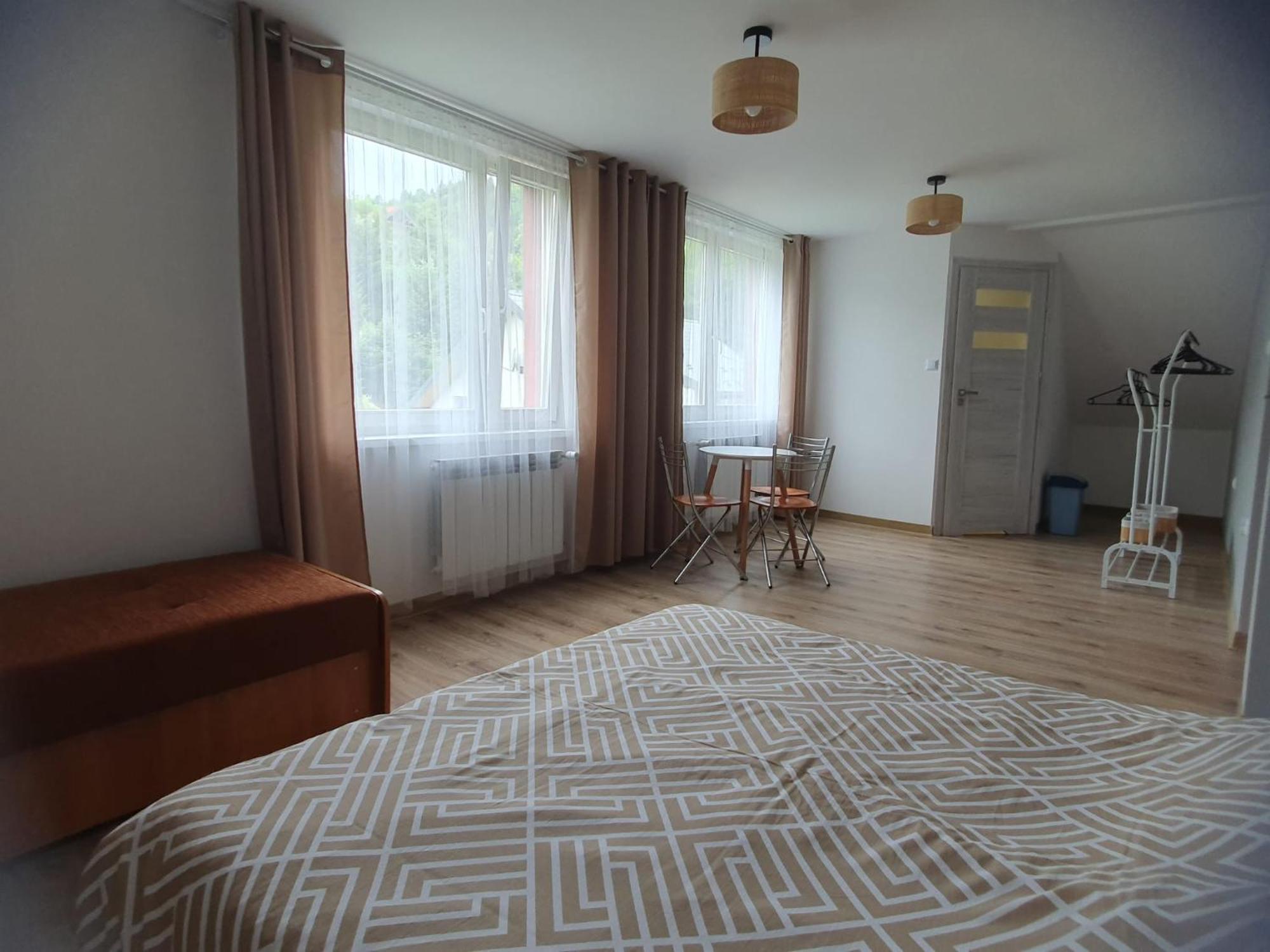 Pokoje Goscinne U Faronow Muszyna Bagian luar foto